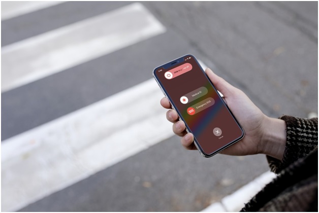 how to make emergency calls for iPhone